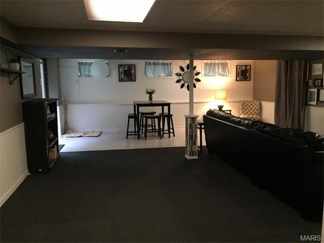684 Rustic Vly, Ballwin, MO 63021 photo 13