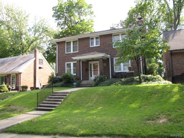 24 Greendale Dr, Greendale, MO 63121 photo 1