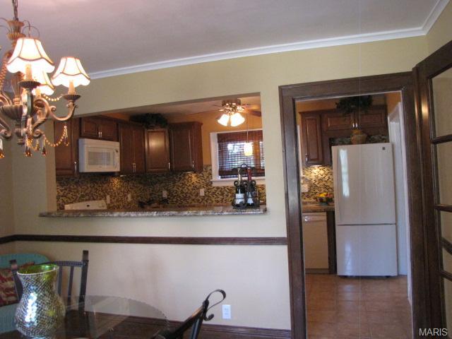24 Greendale Dr, Greendale, MO 63121 photo 11