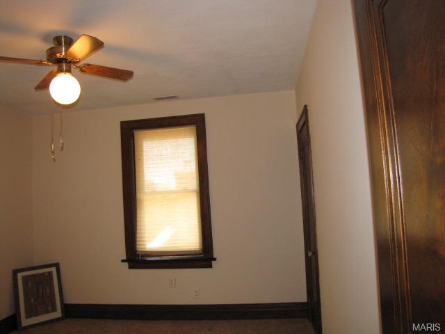 24 Greendale Dr, Greendale, MO 63121 photo 23