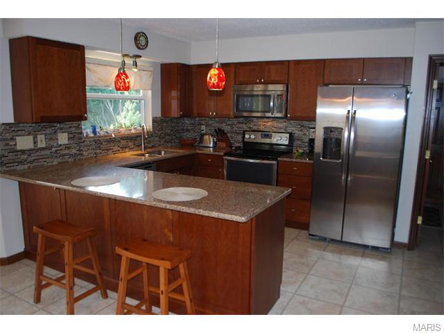 2590 Dunmore Cir, O'fallon, MO 63368 photo 10