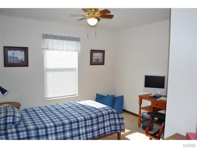 2590 Dunmore Cir, O'fallon, MO 63368 photo 27