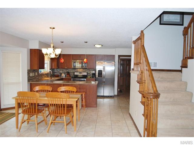 2590 Dunmore Cir, O'fallon, MO 63368 photo 12