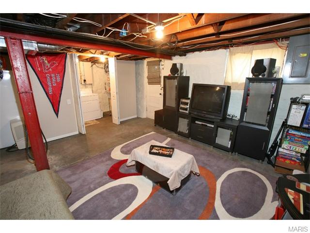 5251 Delor St, Saint Louis, MO 63109 photo 12
