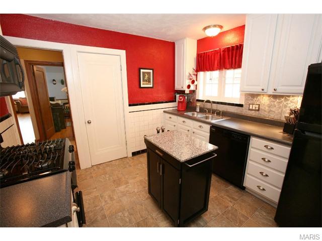 5251 Delor St, Saint Louis, MO 63109 photo 9