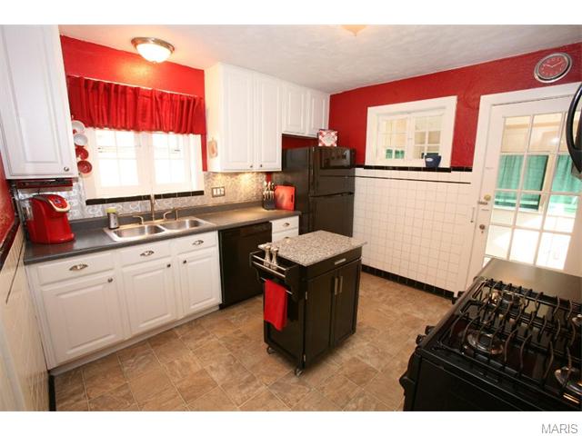5251 Delor St, Saint Louis, MO 63109 photo 4