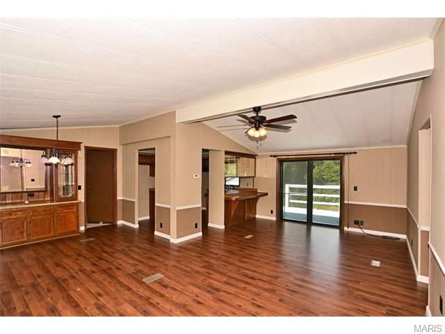 529 Bald Hill Rd, Eureka, MO 63025 photo 3