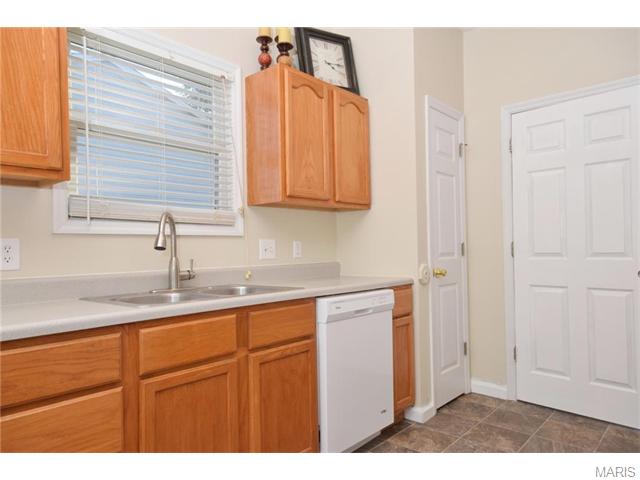 1200 Saint Matthew Ave, O'fallon, MO 63366 photo 11