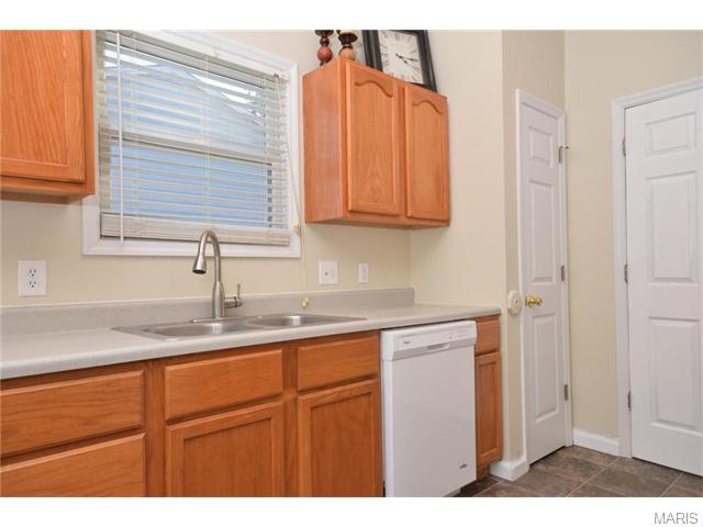 1200 Saint Matthew Ave, O'fallon, MO 63366 photo 12