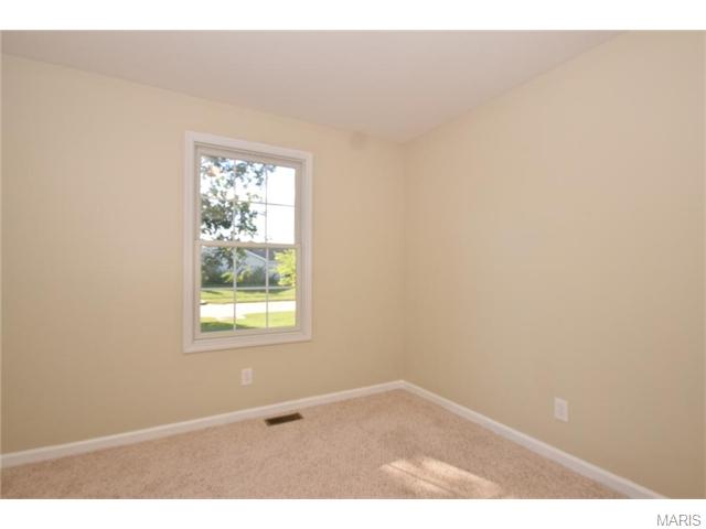 1200 Saint Matthew Ave, O'fallon, MO 63366 photo 7