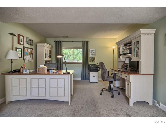 463 Talbert Ct, Ballwin, MO 63021 photo 8