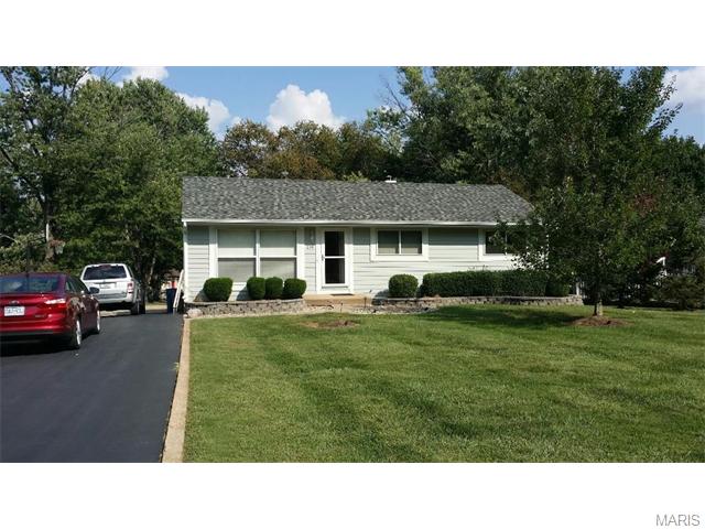 219 Hutchinson, Ellisville, MO 63011 photo 1