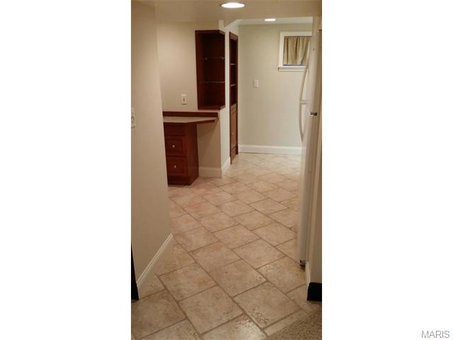 219 Hutchinson, Ellisville, MO 63011 photo 20