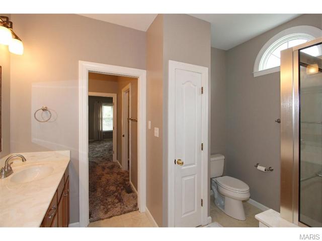 19 Shaelah, Weldon Spring, MO 63304 photo 17