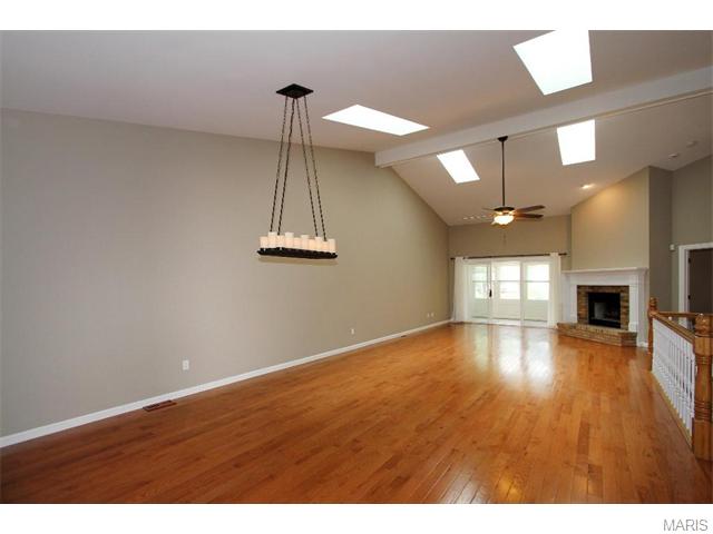 19 Shaelah, Weldon Spring, MO 63304 photo 6
