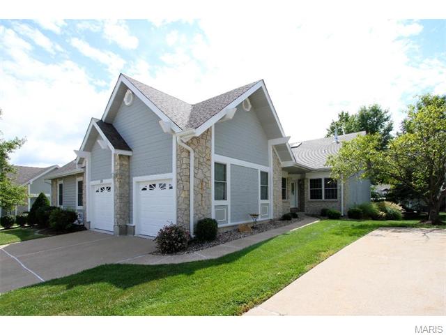 19 Shaelah, Weldon Spring, MO 63304 photo 1