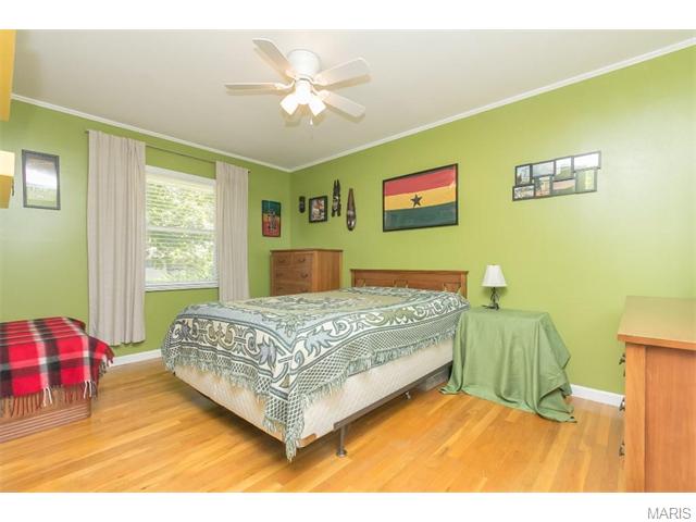 907 Brookvale Ter, Ballwin, MO 63021 photo 11