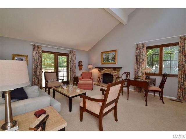 923 Imperial Pt, Ballwin, MO 63021 photo 10