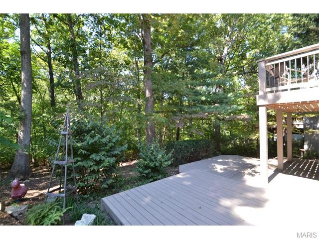 923 Imperial Pt, Ballwin, MO 63021 photo 25