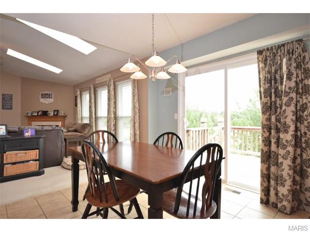 428 Winter Park Dr, O'fallon, MO 63366 photo 9