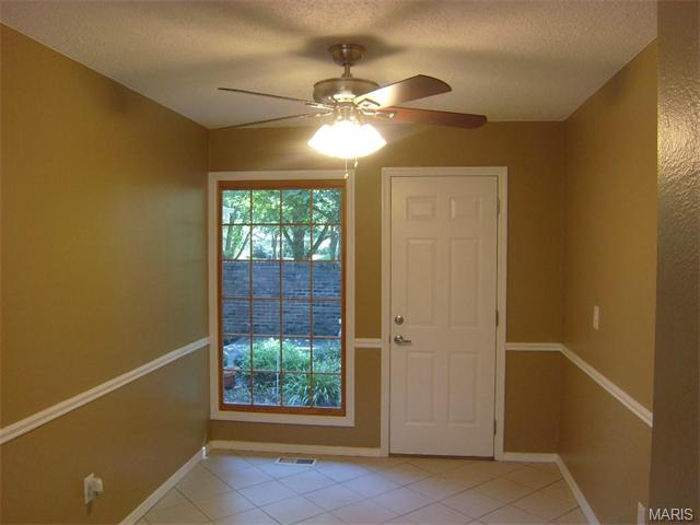 1287 Lombez Dr, Manchester, MO 63021 photo 8