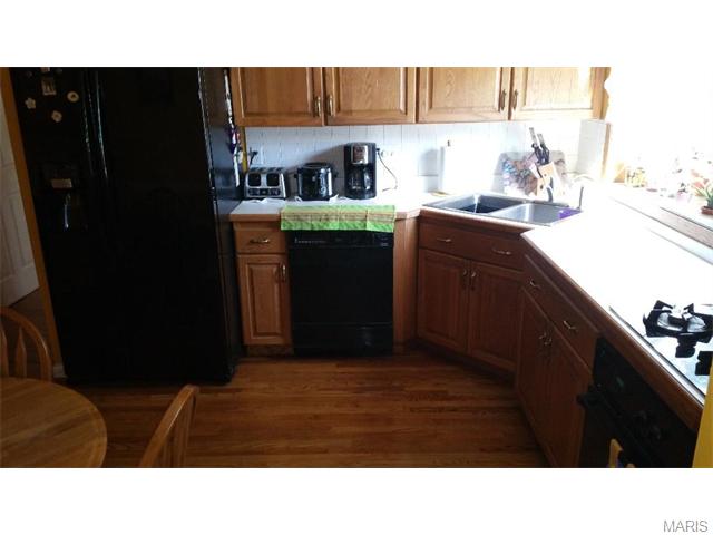 6 Cottagemill Ct, Ballwin, MO 63021 photo 17