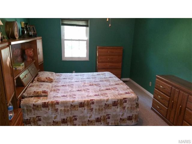 6 Cottagemill Ct, Ballwin, MO 63021 photo 8