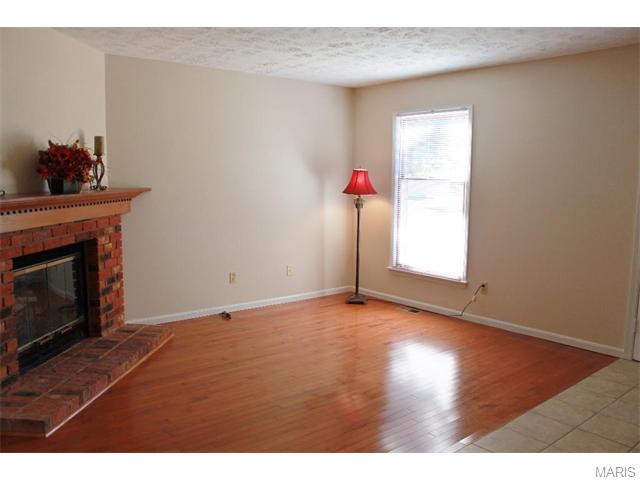 1342 Deerfield Ests, O'fallon, MO 63366 photo 2