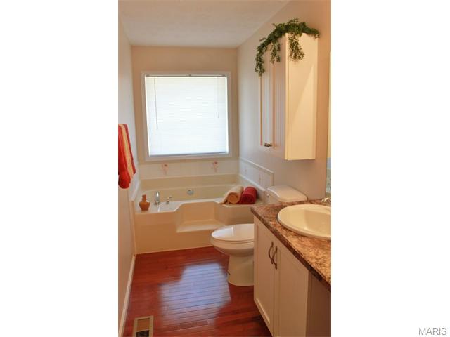 1342 Deerfield Ests, O'fallon, MO 63366 photo 18