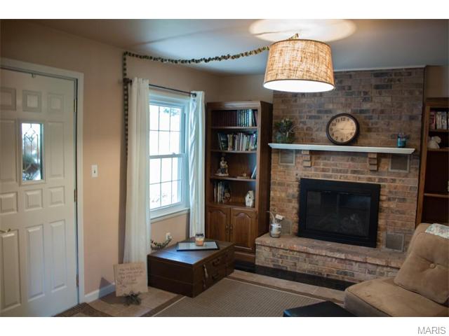 85 Willow Dr, Eureka, MO 63025 photo 5