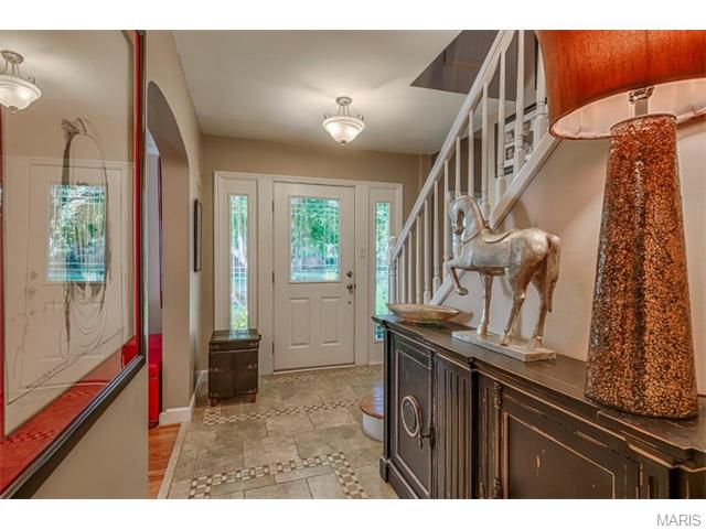 94 Frederick Ln, Glendale, MO 63122 photo 15