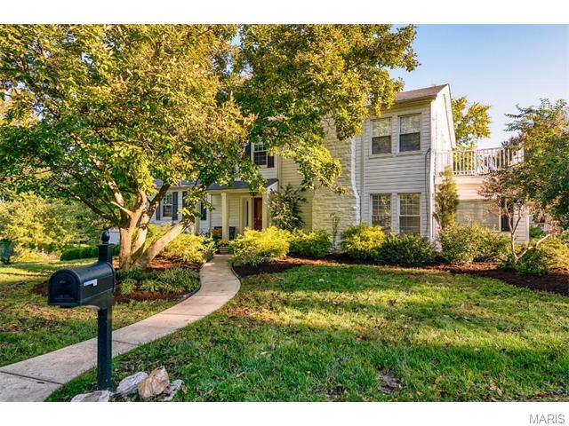 94 Frederick Ln, Glendale, MO 63122 photo 1