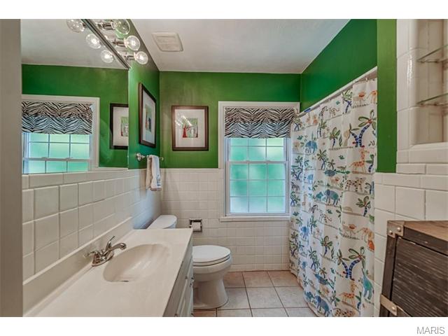 94 Frederick Ln, Glendale, MO 63122 photo 24