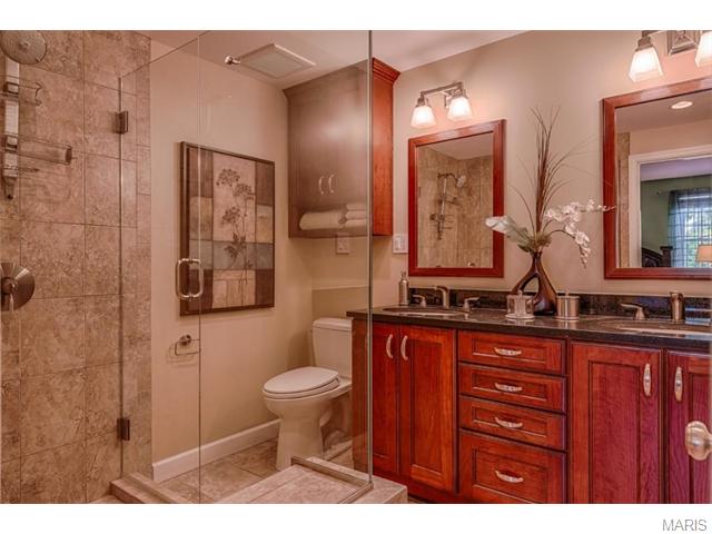 94 Frederick Ln, Glendale, MO 63122 photo 18
