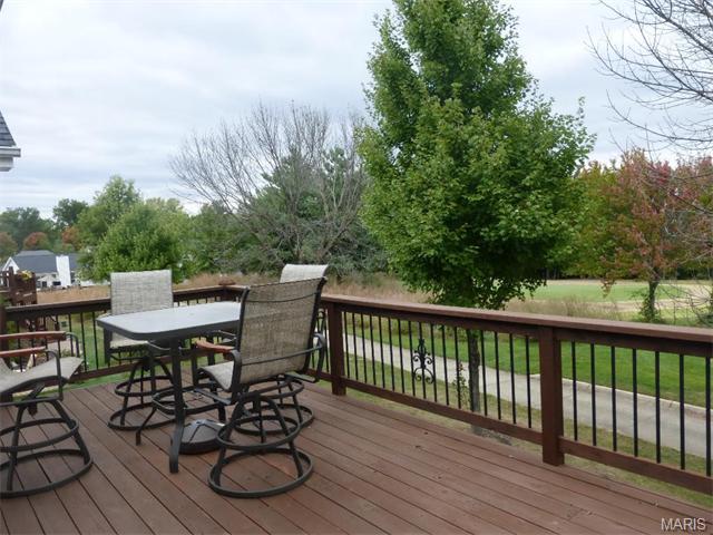 616 Thornridge Dr, O'fallon, MO 63368 photo 30