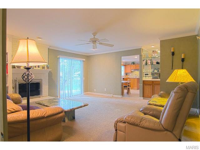 838 Bergquist Dr, Ballwin, MO 63011 photo 6