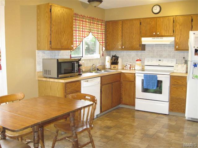 41 Plackemeier Dr, O'fallon, MO 63366 photo 8