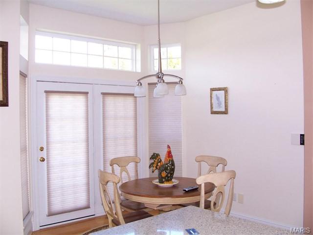 807 Kingsgate Dr, O'fallon, MO 63368 photo 7