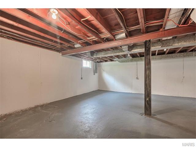 2406 Eatherton Rd, Grover, MO 63040 photo 8