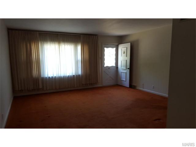 436 Radford, Ballwin, MO 63021 photo 9