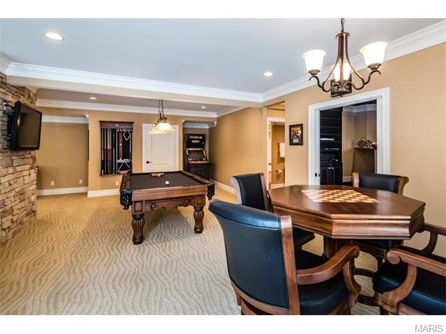 921 Stonecastle Dr, O'fallon, MO 63366 photo 48