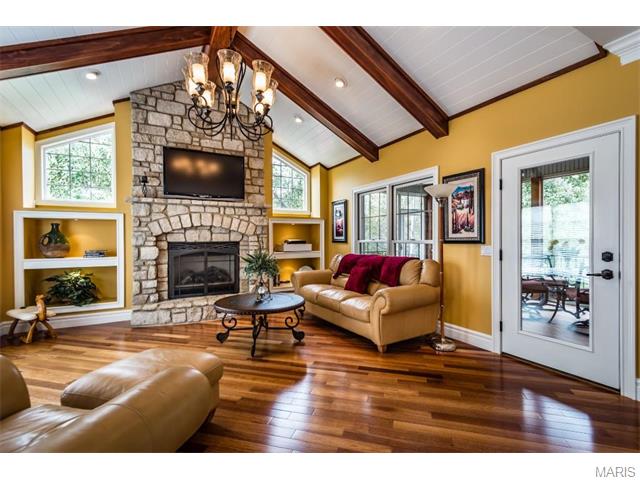 921 Stonecastle Dr, O'fallon, MO 63366 photo 33