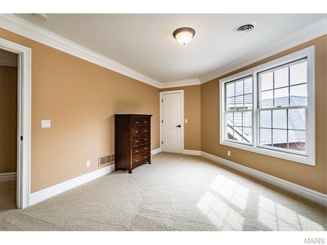 921 Stonecastle Dr, O'fallon, MO 63366 photo 42