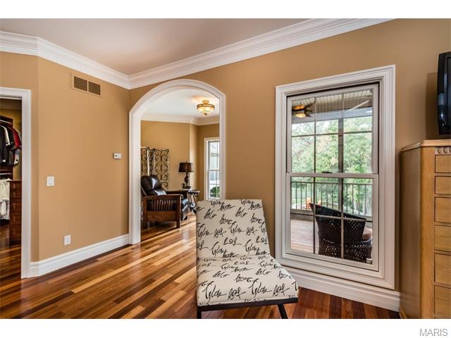 921 Stonecastle Dr, O'fallon, MO 63366 photo 24