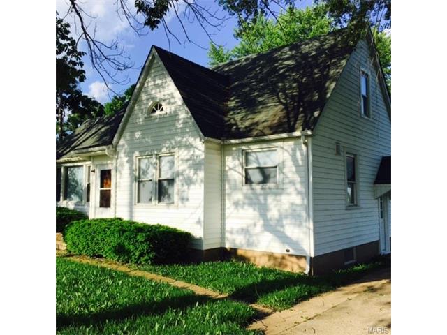 348 S Bernhardt Ave, Gerald, MO 63037 photo 1