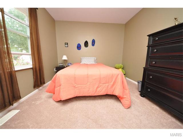 7 Tailor Sq, O'fallon, MO 63368 photo 18