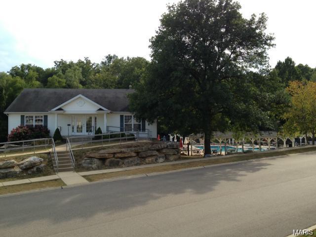 740 Hilltop Woods, Eureka, MO 63025 photo 31