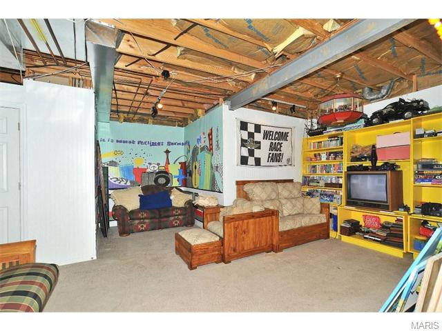 740 Hilltop Woods, Eureka, MO 63025 photo 25