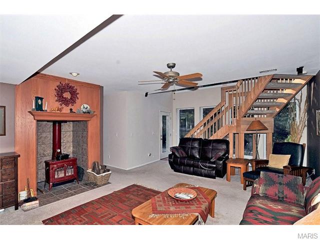 740 Hilltop Woods, Eureka, MO 63025 photo 7