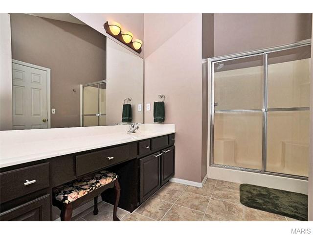 740 Hilltop Woods, Eureka, MO 63025 photo 21